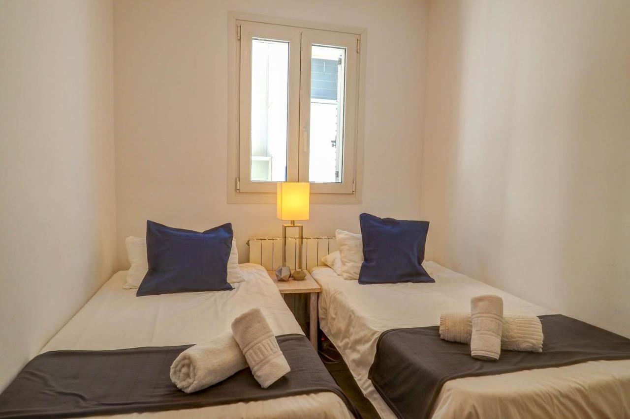 La Marina Sea Front By Hello Homes Sitges Ngoại thất bức ảnh